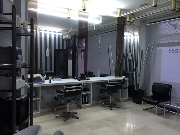 AYUSO PELUQUEROS (Peluqueria Hombre) - Peñarroya-Pueblonuevo