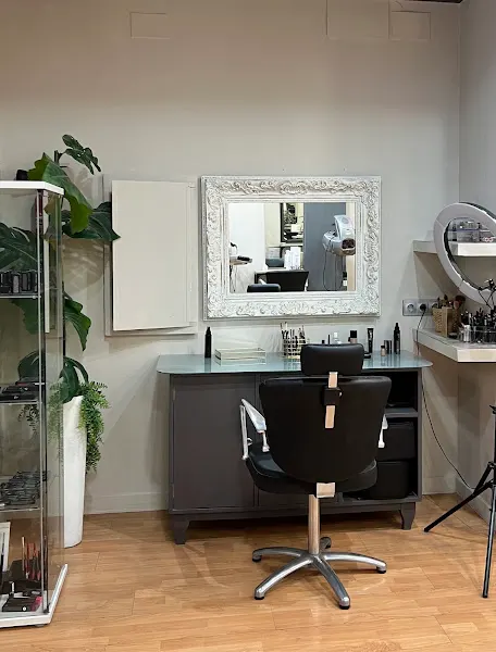 Salón Mayra Rojas
