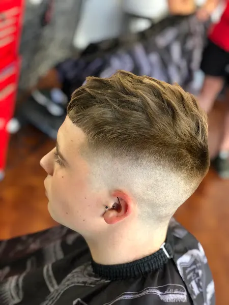 Gus Barber, Peluquería de caballeros - Tarancón