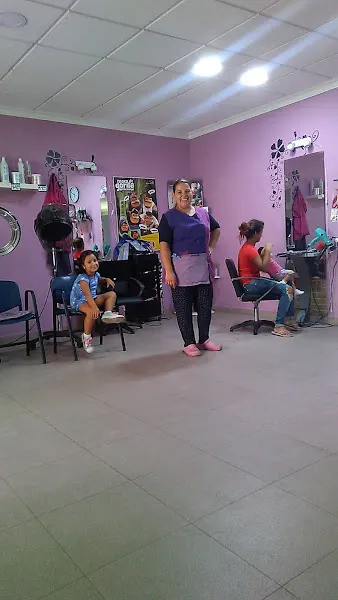 Peluquería Marisa - Peluquería en Vera - foto 3