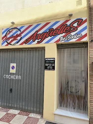Argüelles the barber