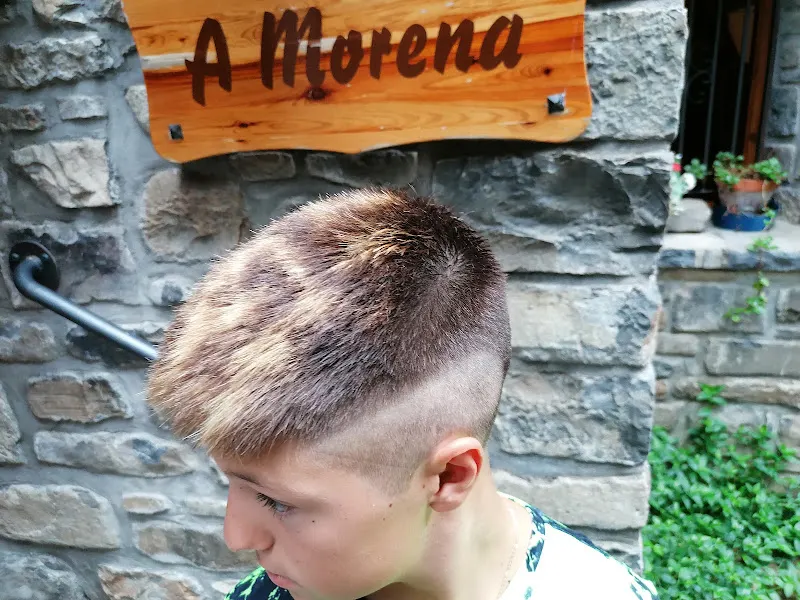 Peluquería A Morena - Peluquería en Sabiñánigo - foto 2
