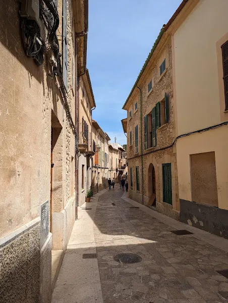 Can Niu Perruqueria - Pollença