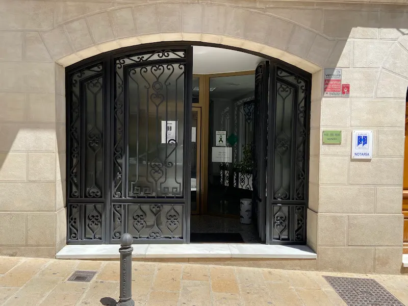 Notaría de Baeza (María Elena Ramos González y Manuel Cañas Navarro) - Baeza
