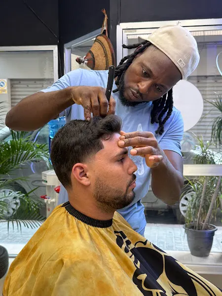Cheztoure_afroestilist