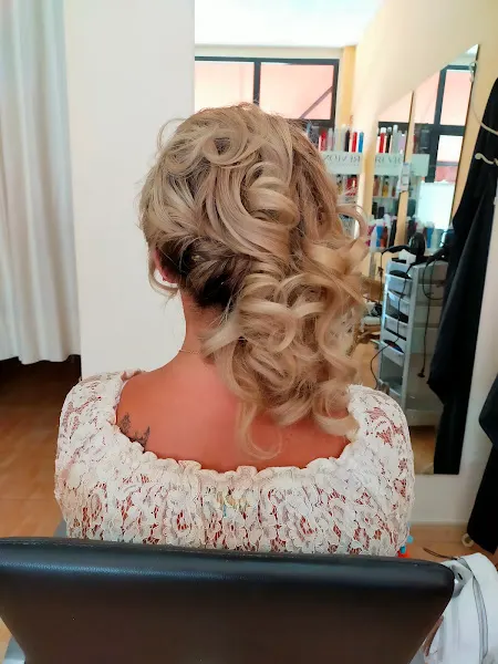 Peluqueria Estetica Antonia Millán - Punta Umbría