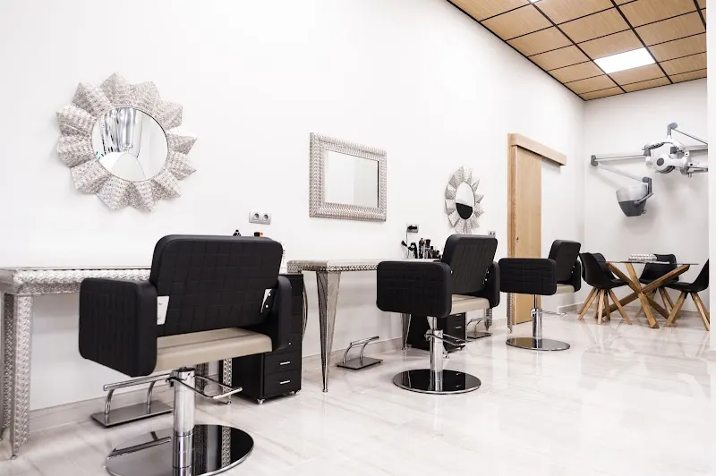 Yaiza Moreno - Hair Spa