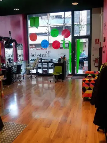 Peluqueria y Estetica Pinte Bé - Lleida
