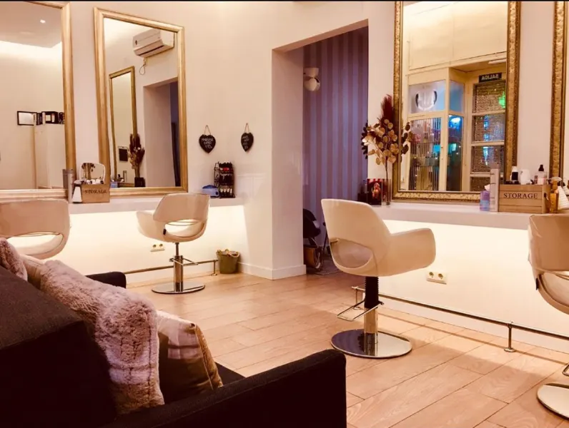 MYRIAM DE PRADA Salón de peluquería boutique