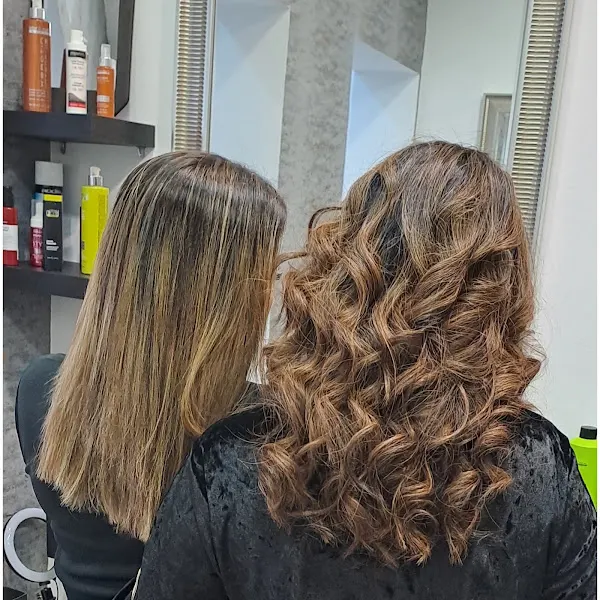 Un Toque Más Peluqueria