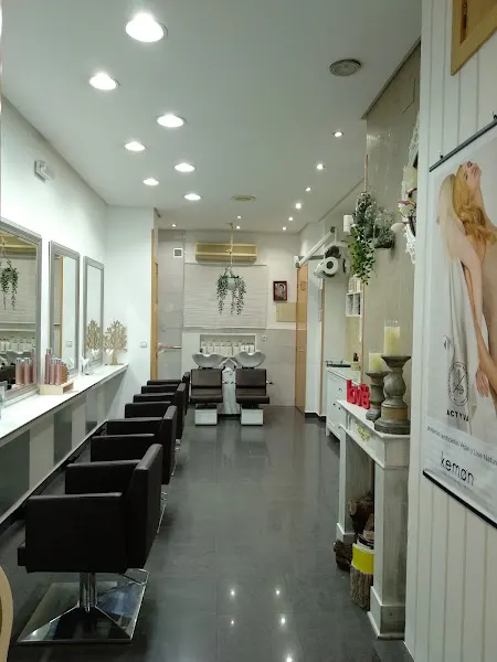 Anika Estilistas Peluquería Unisex