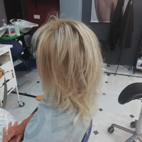 Leonardo Blasco peluqueros - Fuengirola
