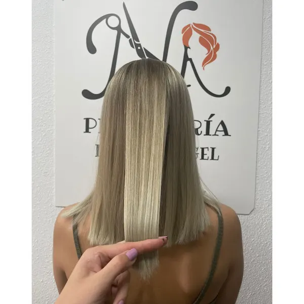 Peluquería Nuria Rangel - Oliva de la Frontera