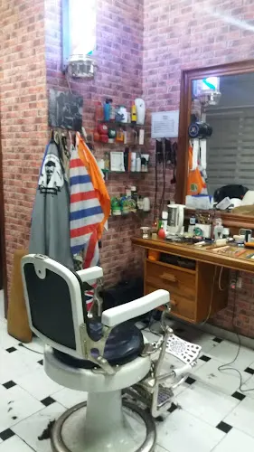 Barbería Pedro Talavera la Real