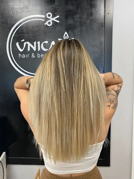 ÚNICA Salón de belleza unisex.