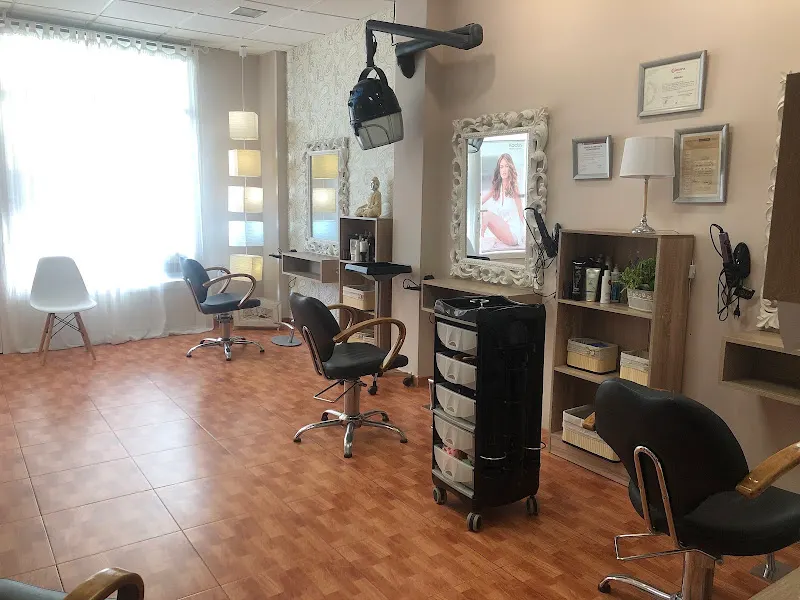 Peluquería Marian - Peluquería en Aspe