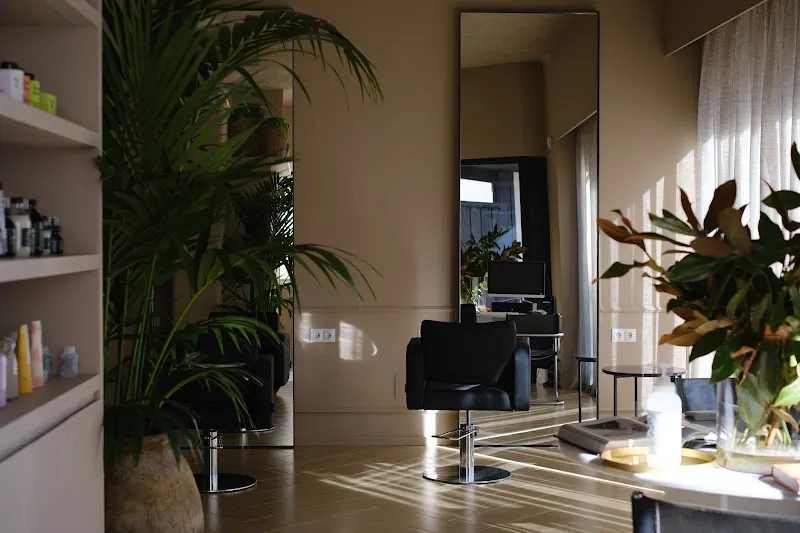Salón Manolo Ojeda - Altea