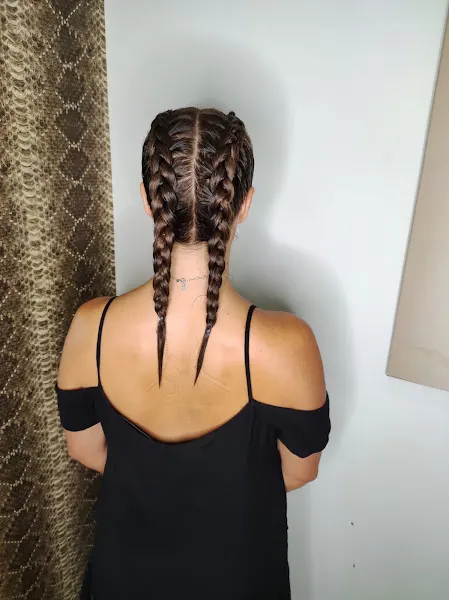 Ana Santiago Estilistas  ‍ ️ Peluquería y estética en Benidorm - Benidorm