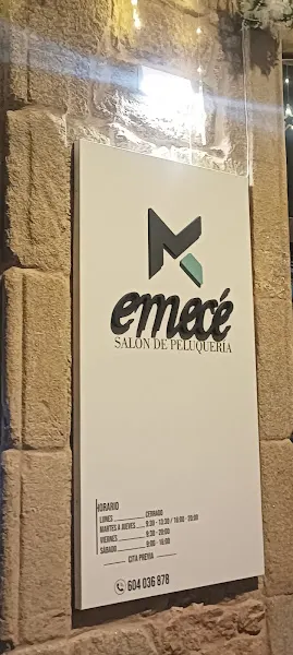 Emecé - Noia