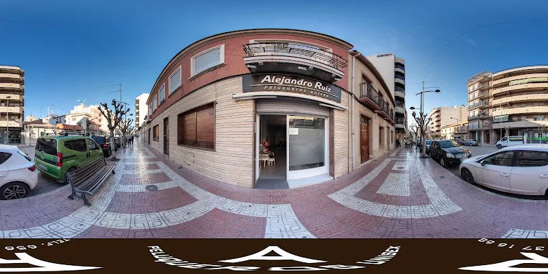 Alejandro Ruiz Peluqueros Unisex - Peluquería en Mutxamel - foto 2