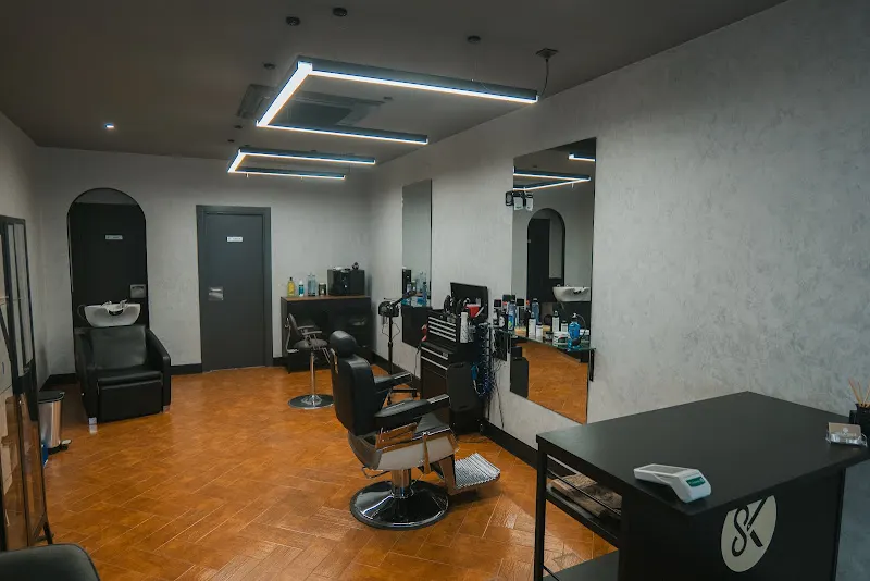 De La Cruz Barbería - Barbería en Miguelturra - foto 2
