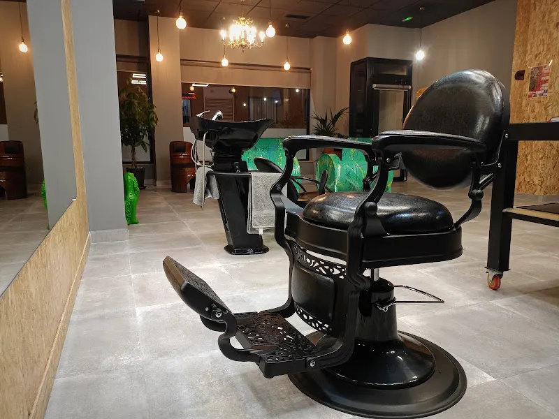 Peluquería Ginés - Peluquería en Puerto Lumbreras - foto 2