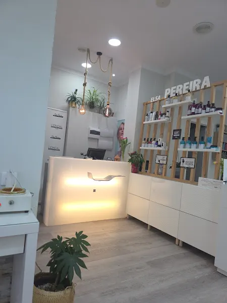 Peluquería Elsa Pereira - Peluquería en Mos - foto 2