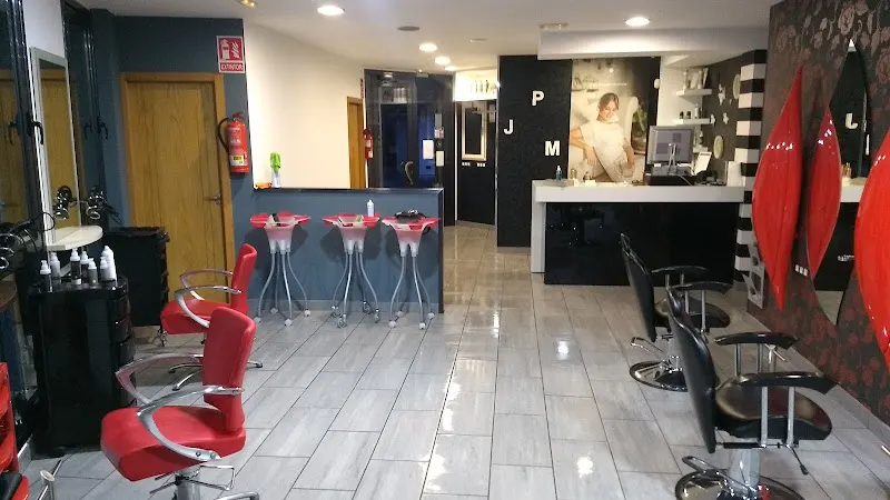 Peluqueria Juan Manuel - Peluquería en Mos - foto 2
