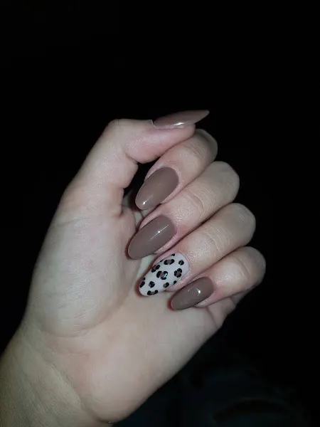 Di"Nails - Pontevedra - Salón de manicura y pedicura en O Porriño - foto 2