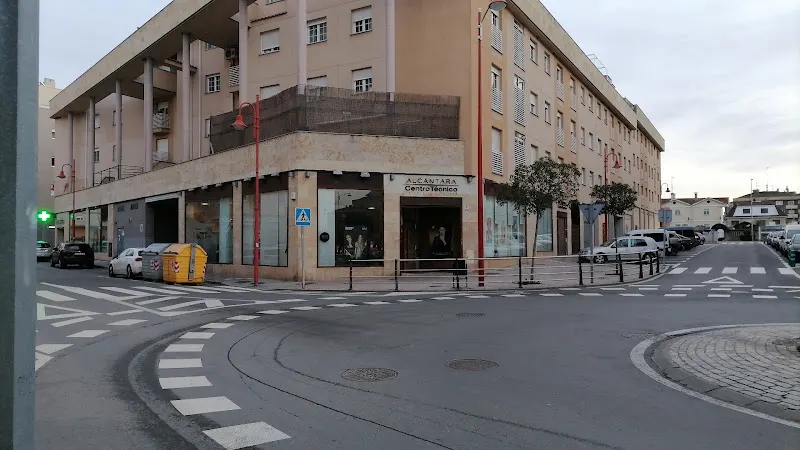 Centro Técnico Alcántara - Peluquería y Belleza