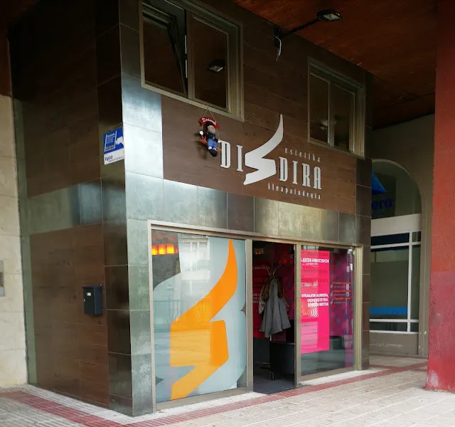 DISDIRA CENTRO DE PELUQUERIA, BELLEZA Y ESTETICA en Beasain