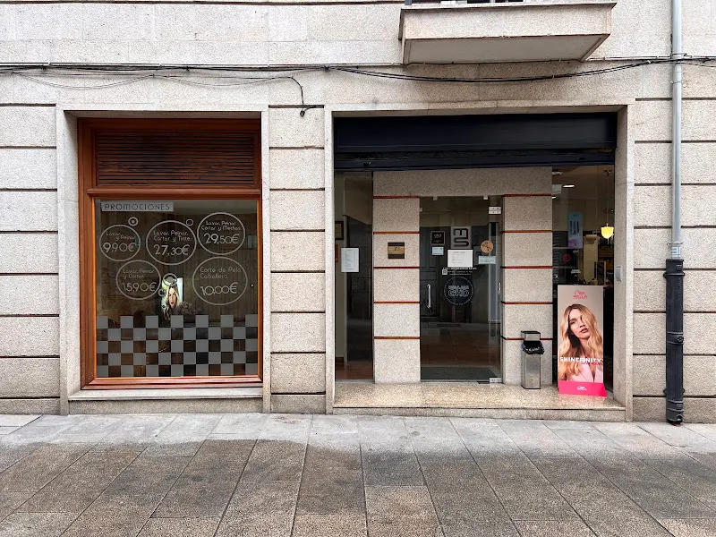 Manuel Salgado Estilista - Peluquería en Verin - foto 2