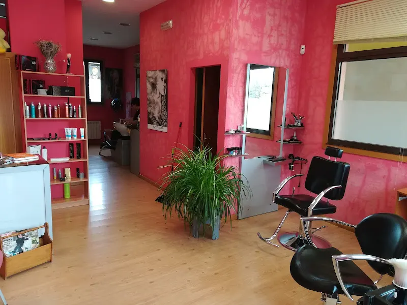 Domínguez Pili Peluquería Unisex