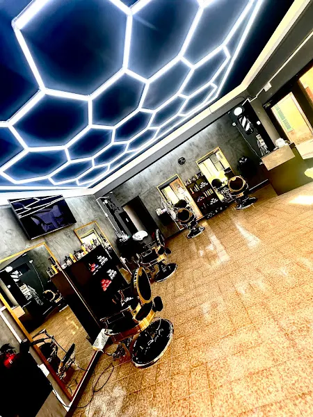 Nube barber AS - Peluquería en Sa Pobla - foto 2