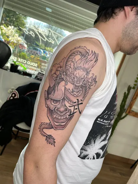 Radical Tattoo - Santa Cruz de Bezana