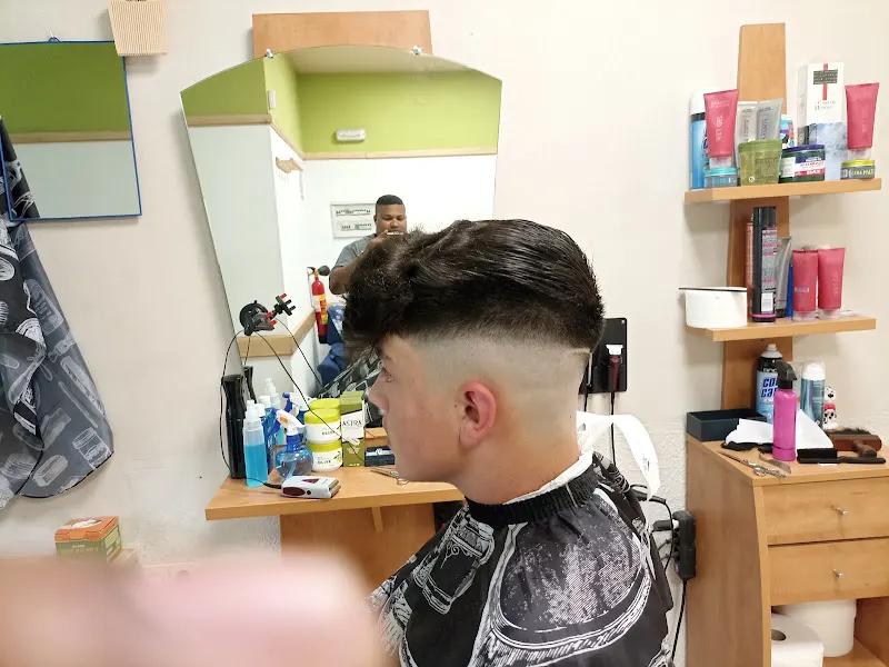 Peluquería de Caballeros Rafa Jaca