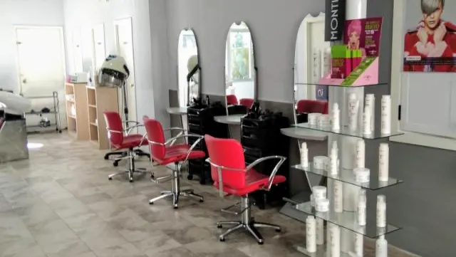 Peluquería Estética Oly - Carballino