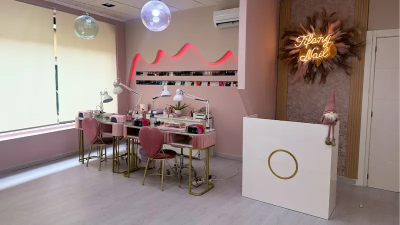 Tifany Nail - Centro de estética en Torrijos - foto 2