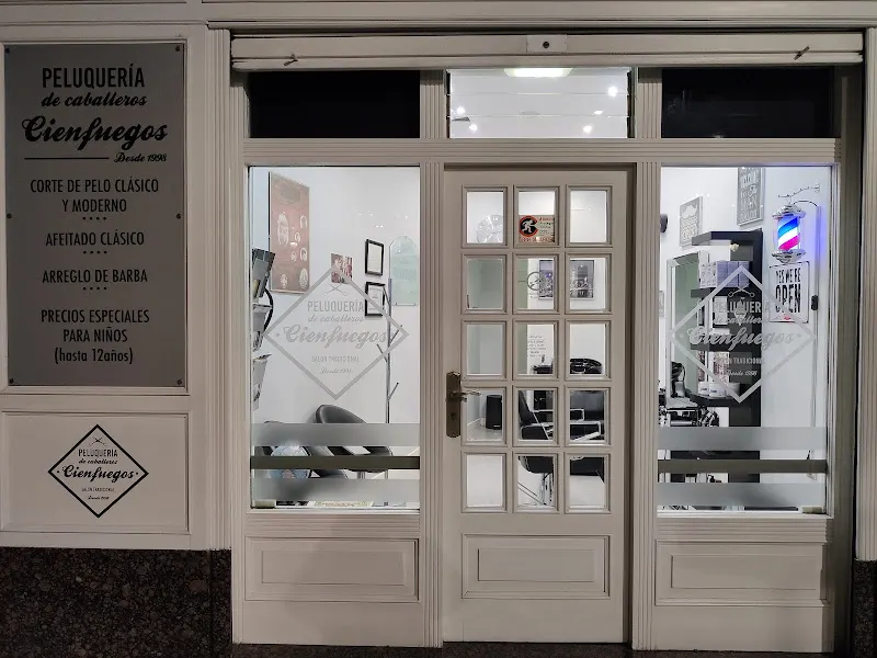 Peluquería de caballeros Cienfuegos - Oviedo