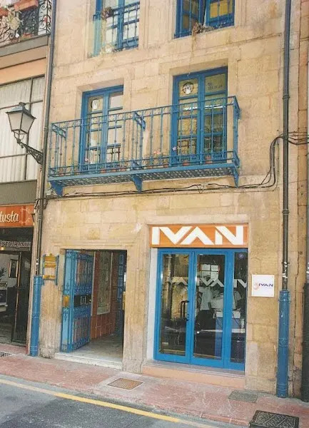 Deli Estilistas