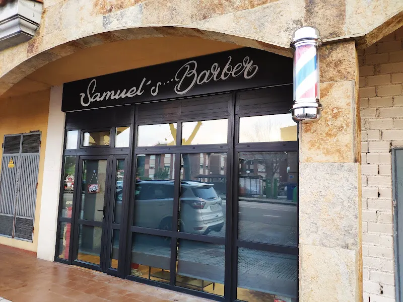 Samuel's Barber - Peluquería en Soto del Barco - foto 2