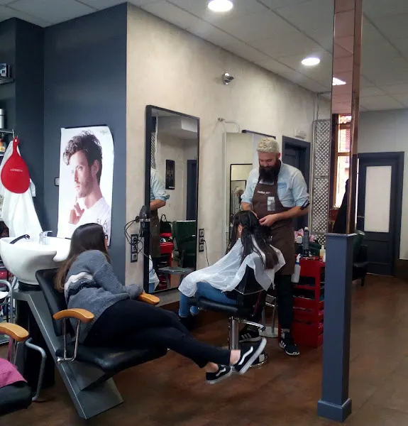 La Barbería de Juan Mi peluquería Maricarmen - Ávila