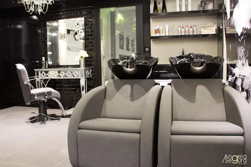 Platino Peluquería Unisex