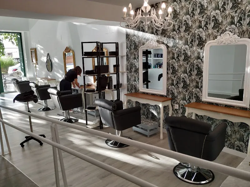 Rocio Terrón Hair Studio - Badajoz