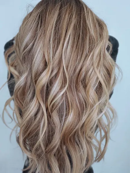 Lombardo Estilistes- Peluqueria en Badalona - Badalona