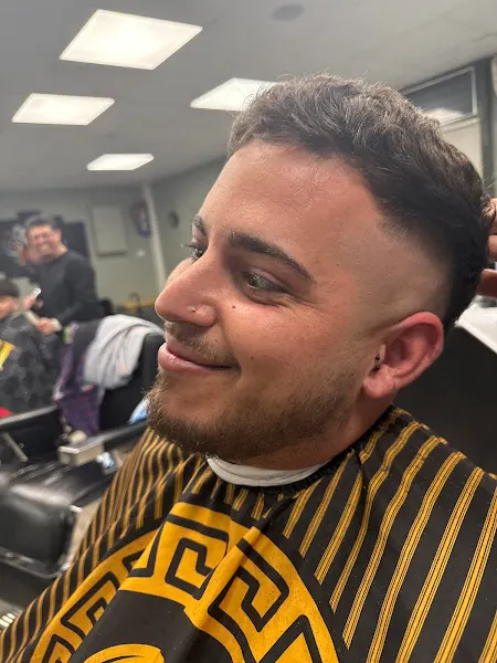 Los Amigos Peluqueria - Barberà del Vallès