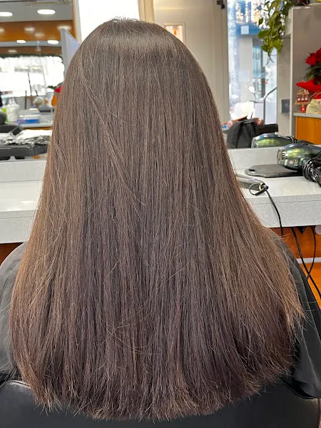 Peluquería y Estética New Redo - Peluquería en Barcelona - foto 2