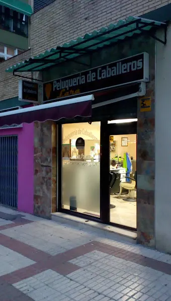 Peluquería De Caballeros Lara