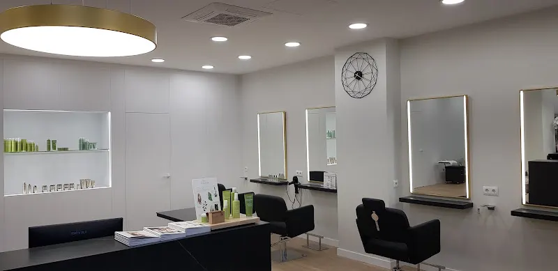 PUR vegan salon - Vic