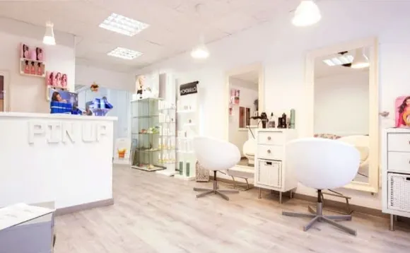 Pin Up Estilistes - L'Hospitalet de Llobregat